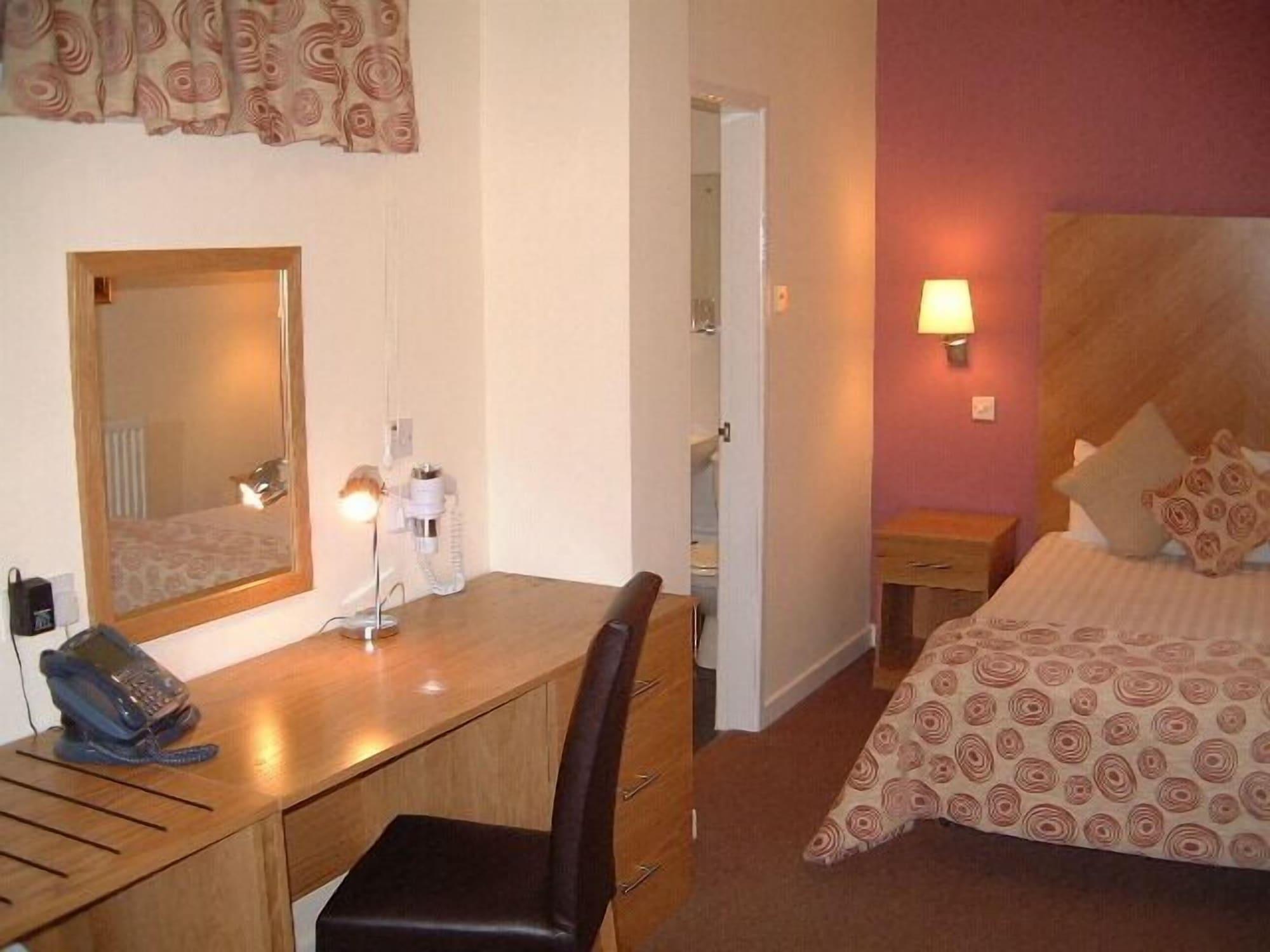 Ely House Hotel Wolverhampton Habitación foto